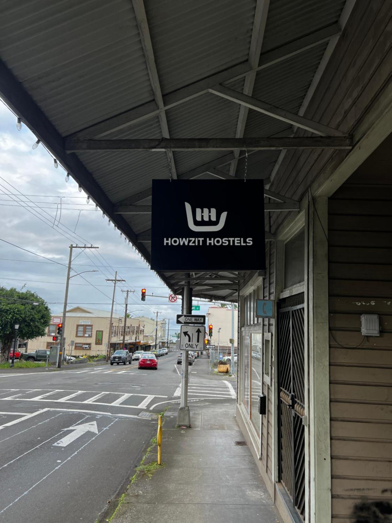 Howzit Hostels Hawaii Hilo Exteriör bild