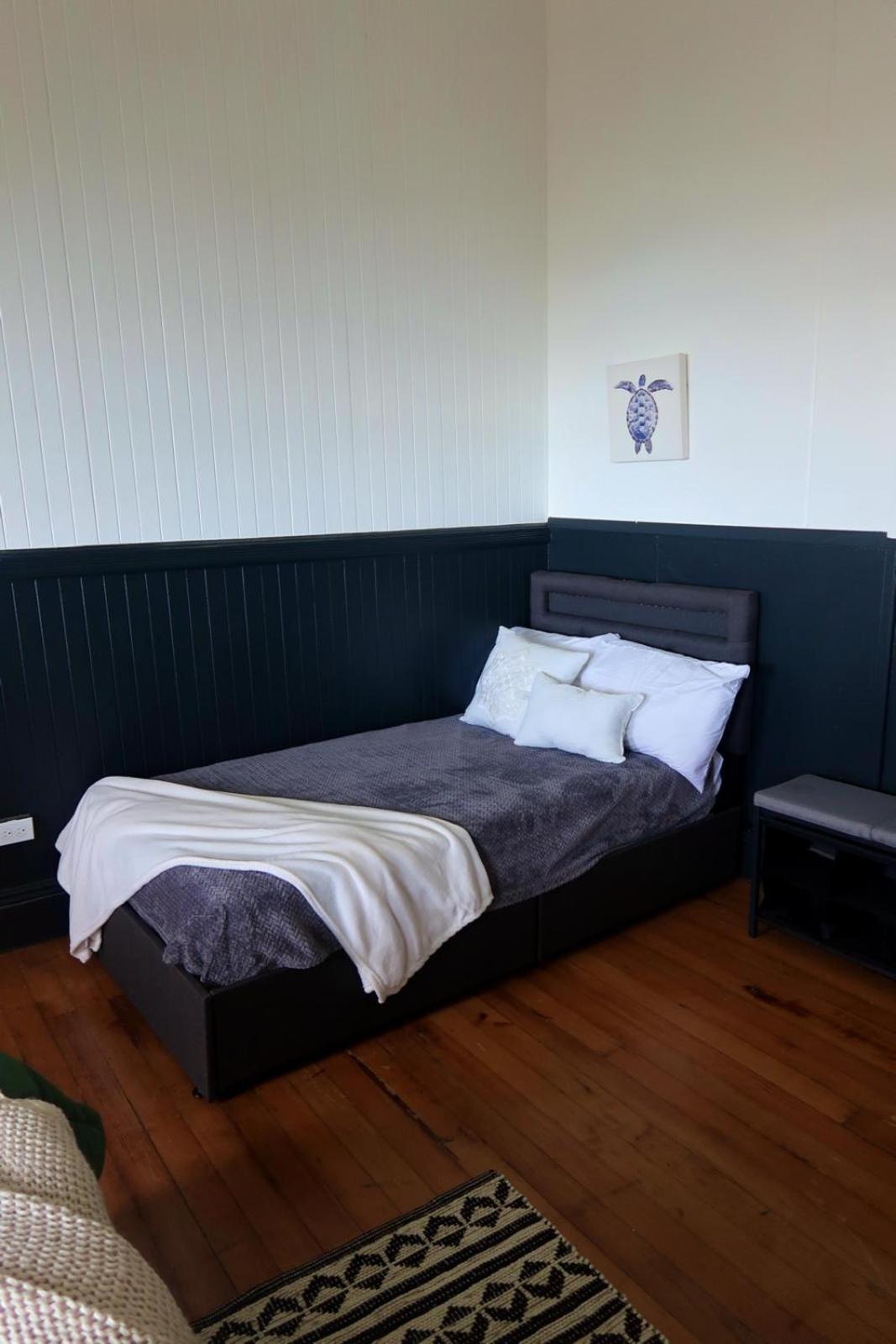 Howzit Hostels Hawaii Hilo Exteriör bild