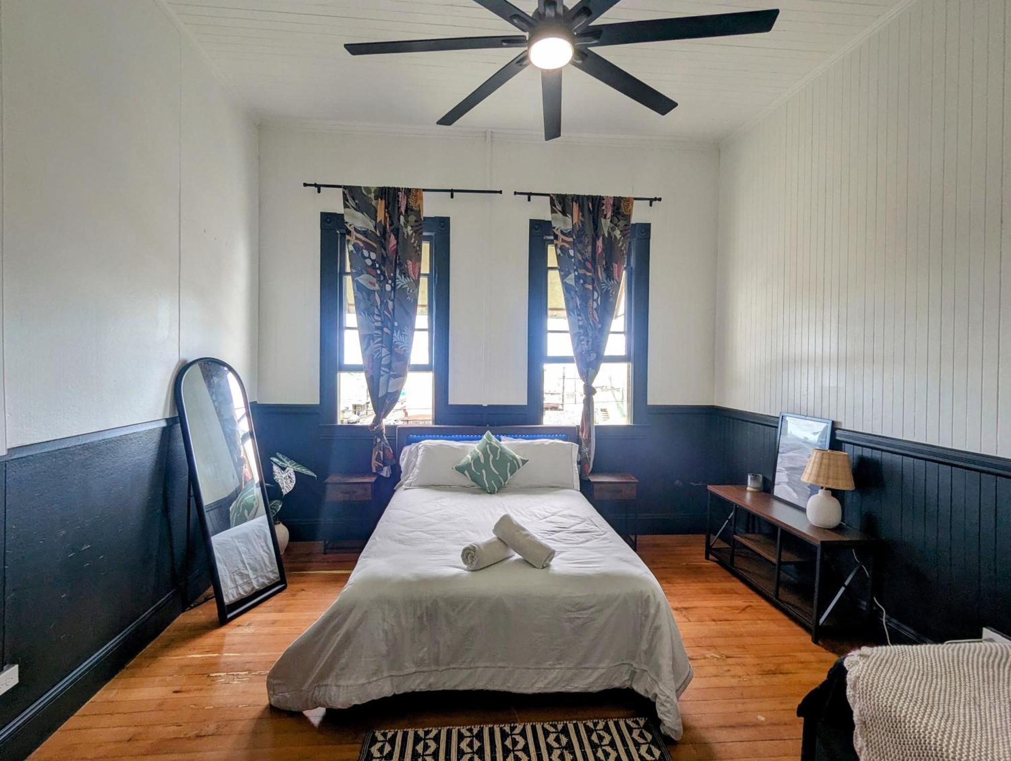 Howzit Hostels Hawaii Hilo Exteriör bild